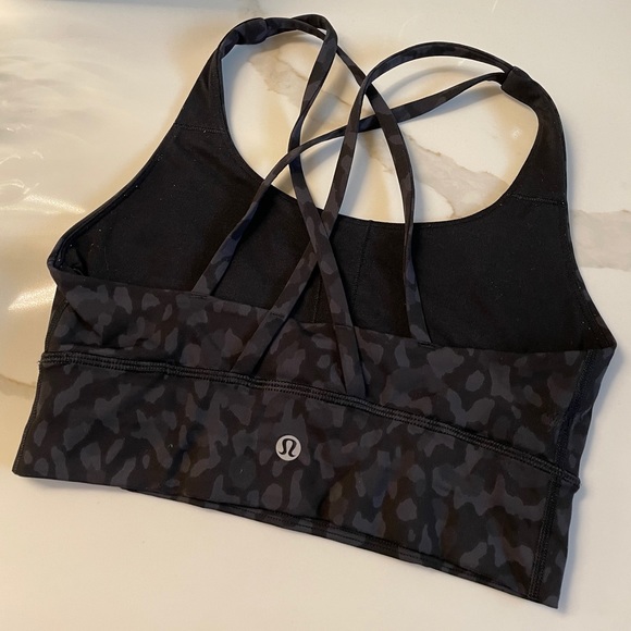 Lulu camo energy bra long line size 4 - Picture 2 of 4